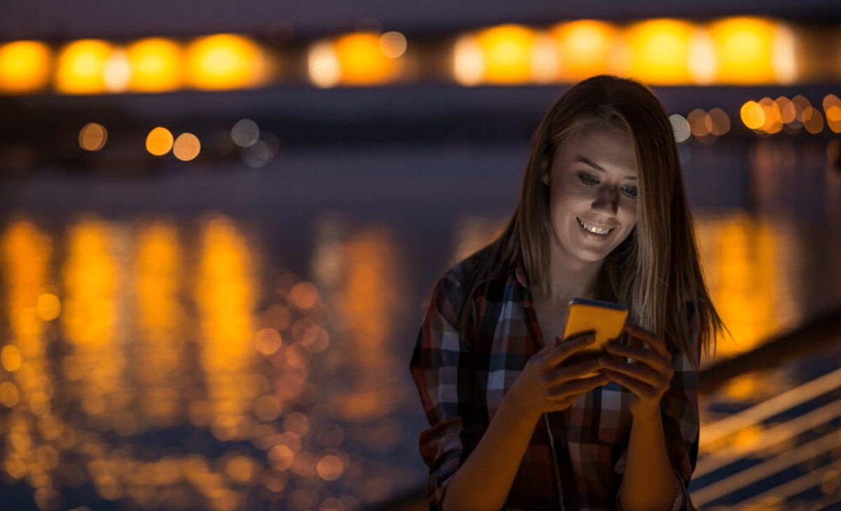 Estudos mostram que a comunicação afetiva tem um impacto direto em nossa saúde física e mental. Imagem: Freepik