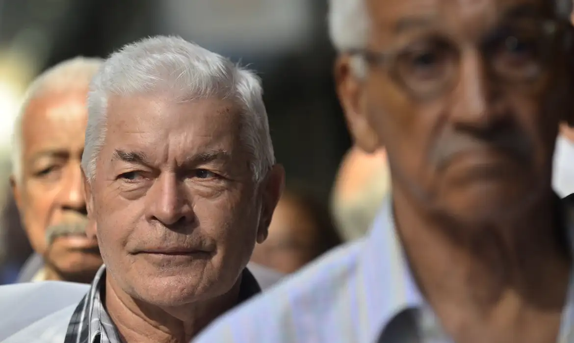 Imagem de senhores de idade