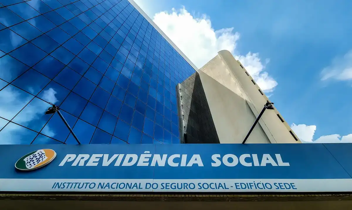 Sede do INSS, que gerencia o crédito consignado para aposentados e pensionistas.