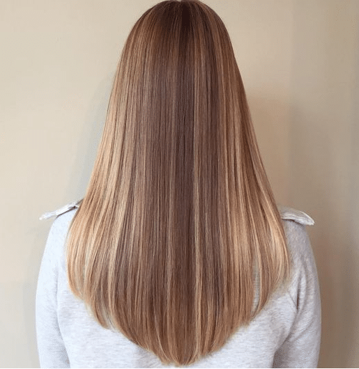 Corte de cabelo em V