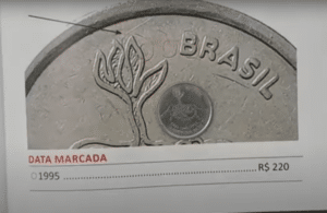 Moeda FAO com erro de cunhagem, mostrando a data de 1995, valorizada em R$ 220 no catálogo.