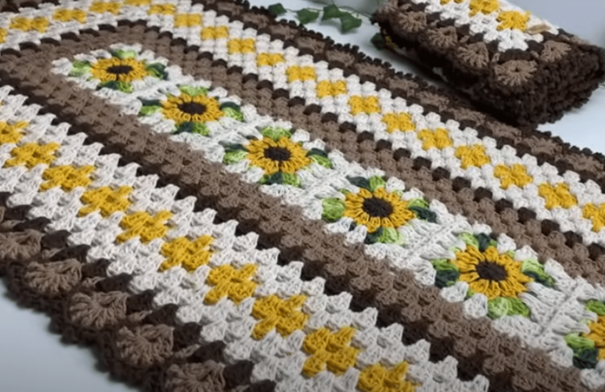 Passo a passo: Passadeira de crochê modelo Girassol Rasteiro