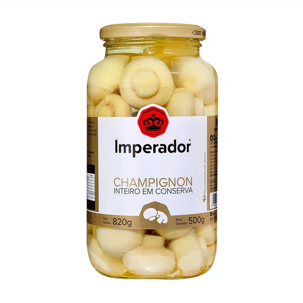 Pote de champignon Imperador inteiro em conserva, produto proibido pela Anvisa.