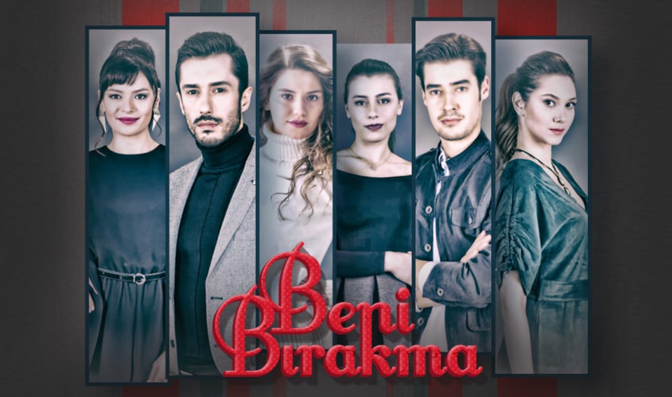elenco da novela turca Beni Bırakma em montagem com fundo escuro