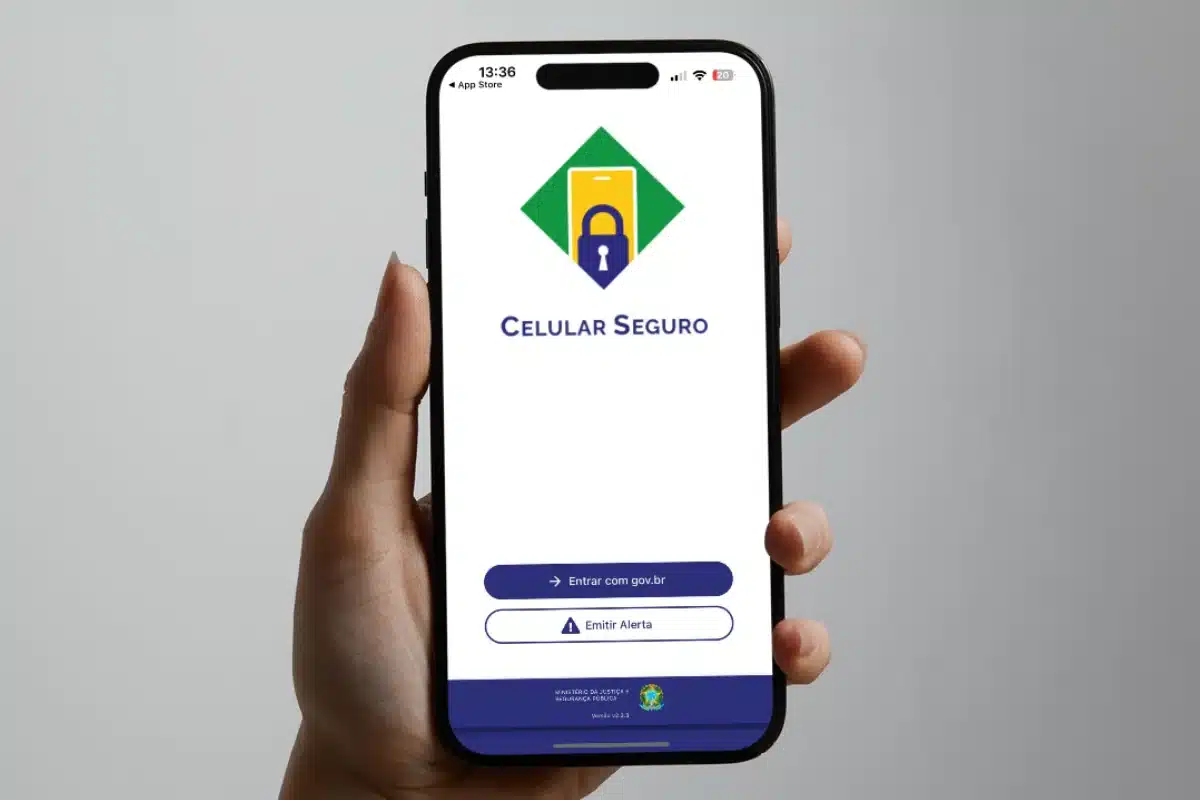 Tela inicial do aplicativo Celular Seguro em um smartphone.