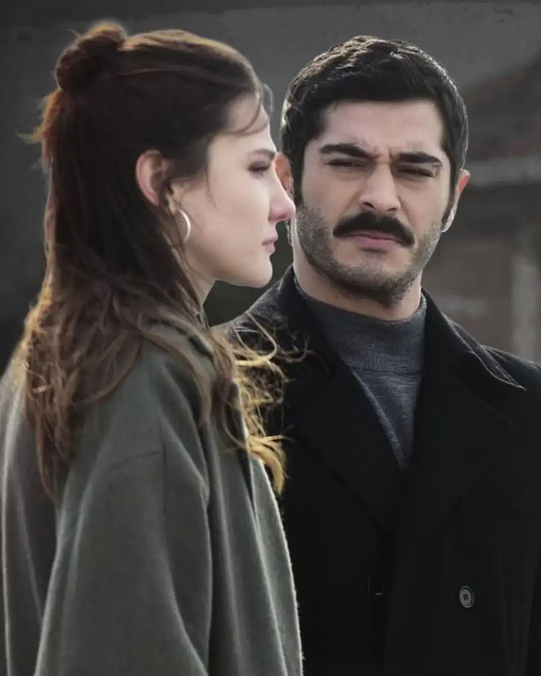 Cena de tensão entre os protagonistas da novela Marasli,