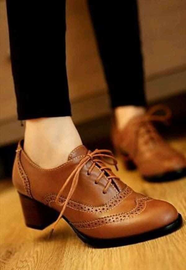 Sapato oxford feminino marrom com salto baixo