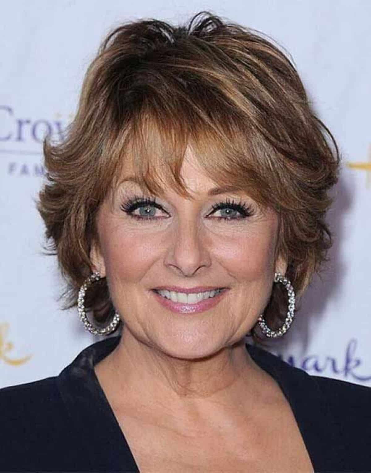 Corte bixie retrô tendência primavera 2025