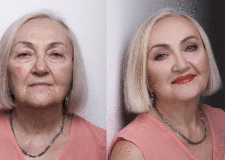 Mulher idosa com cabelo loiro curto olhando diretamente para a câmera sem maquiagem e expressão neutra